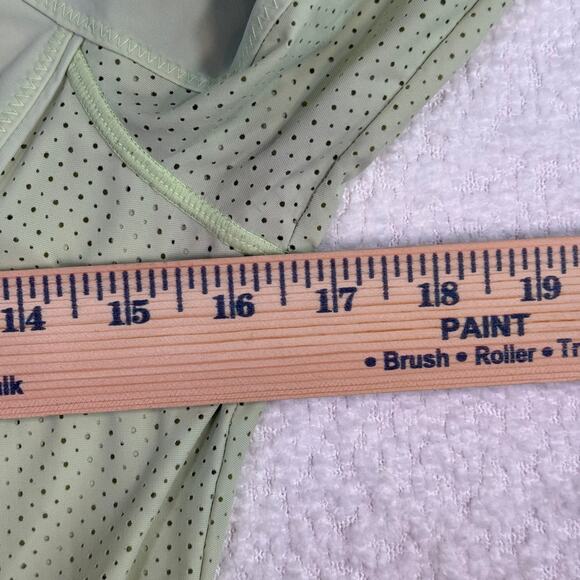 ATHLETA womens Pacifica II Tee Rashguard Top light yellow/green size med - Picture 6 of 9